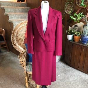 Sleek Stylish Vintage Pendleton Skirt Suit